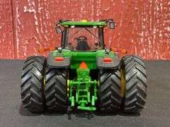 (3) 1/32 John Deere Tractors Ertl