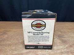 1/6 McCormick-Deering Model M Engine NIB Ertl