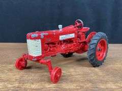 (3) 1/16 IH 544 + Farmall 350 Tractors Ertl