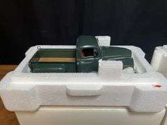 (2) 1/24 Ford Pickups NIB Danbury Mint