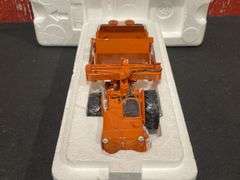 1/50 AC TS-300 Scraper 2007 NTTC NIB 1st Gear