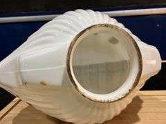 Clamshell - Shape. Shell Oil Glass Fuel Pump Globe