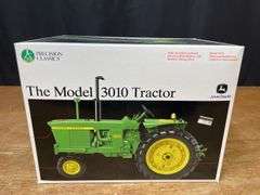 1/16 John Deere 3010 Precision NIB Ertl