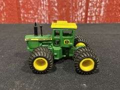 1/64 John Deere 7520 Custom