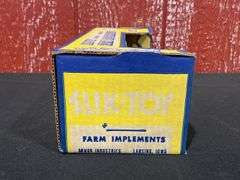 1/25 Tractor + Wagon Set NIB Slik