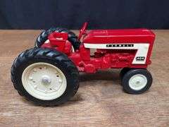 1/16 Farmall 404 Ertl