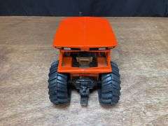 1/16 AC 8010 Ertl