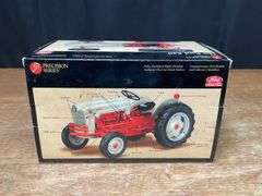1/16 Ford 640 Precision NIB Ertl