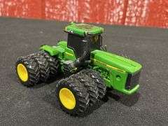 1/64 John Deere 9400 1999 KFYR NIB Ertl