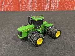 1/64 John Deere 9400 1999 KFYR NIB Ertl