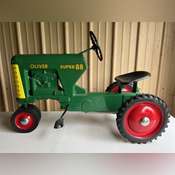 Oliver Super 88 Pedal Tractor Eska - Aumann Auctions, Inc.