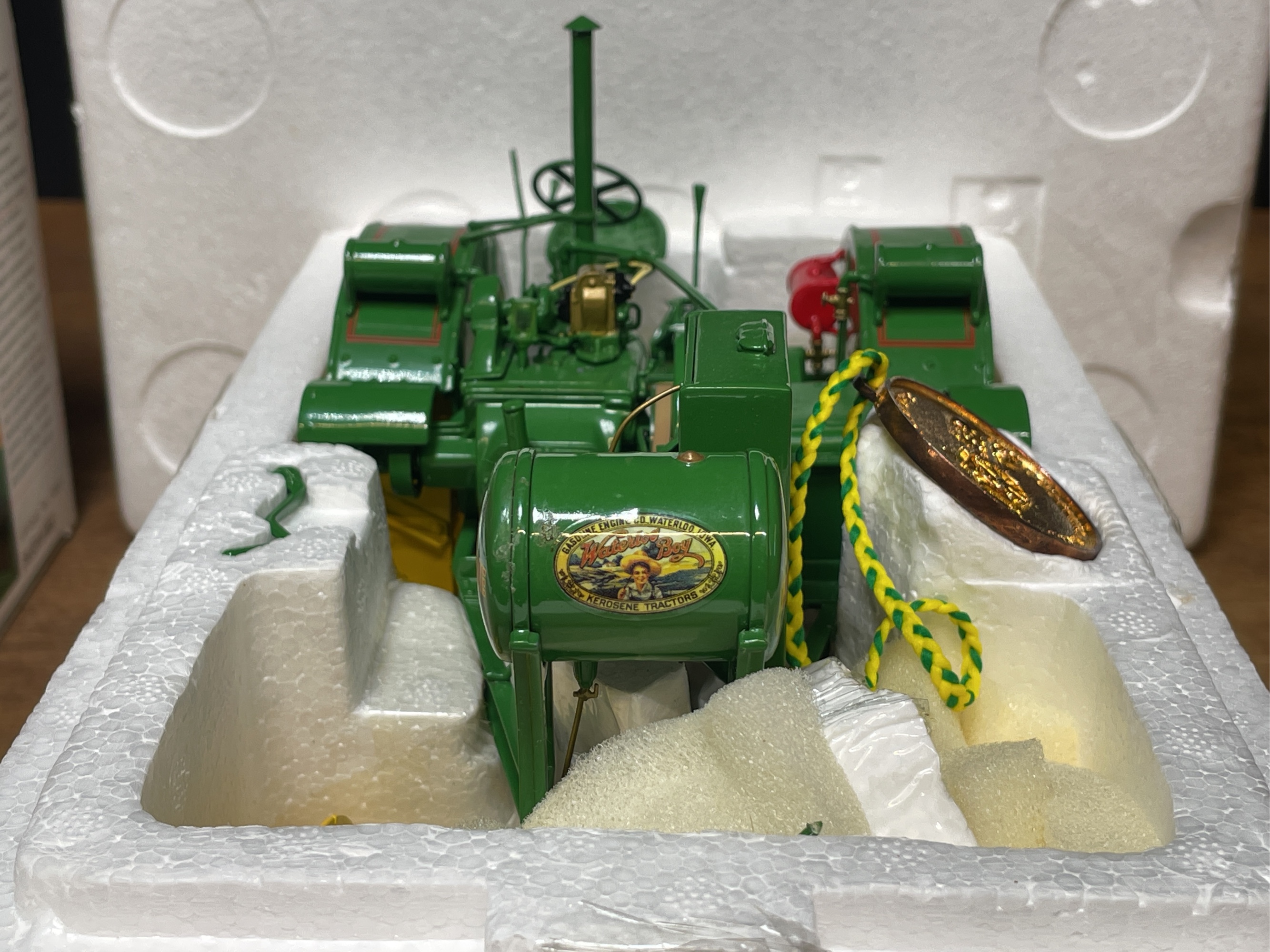Lot image 4