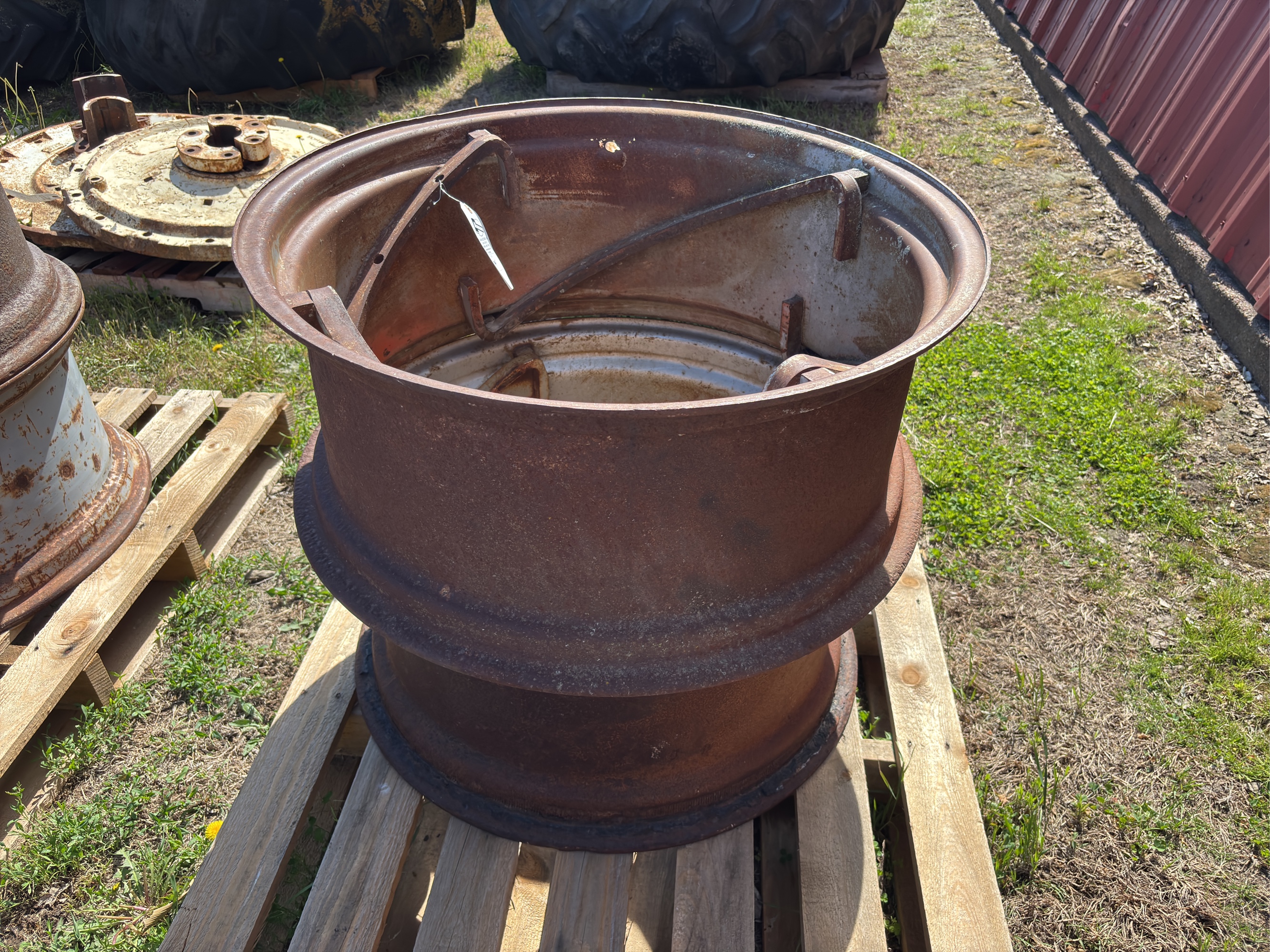 Lot image 1