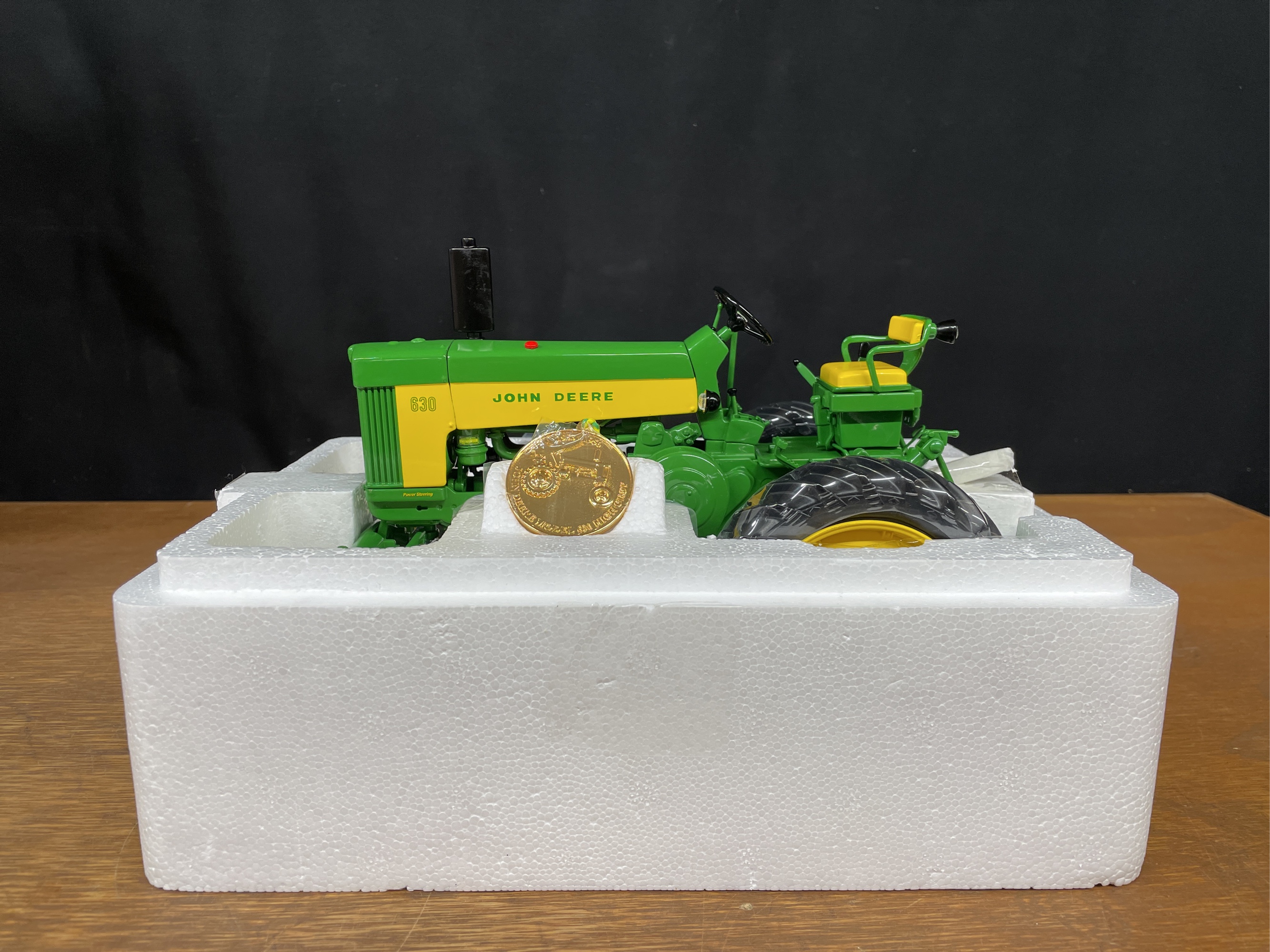 Lot image 2