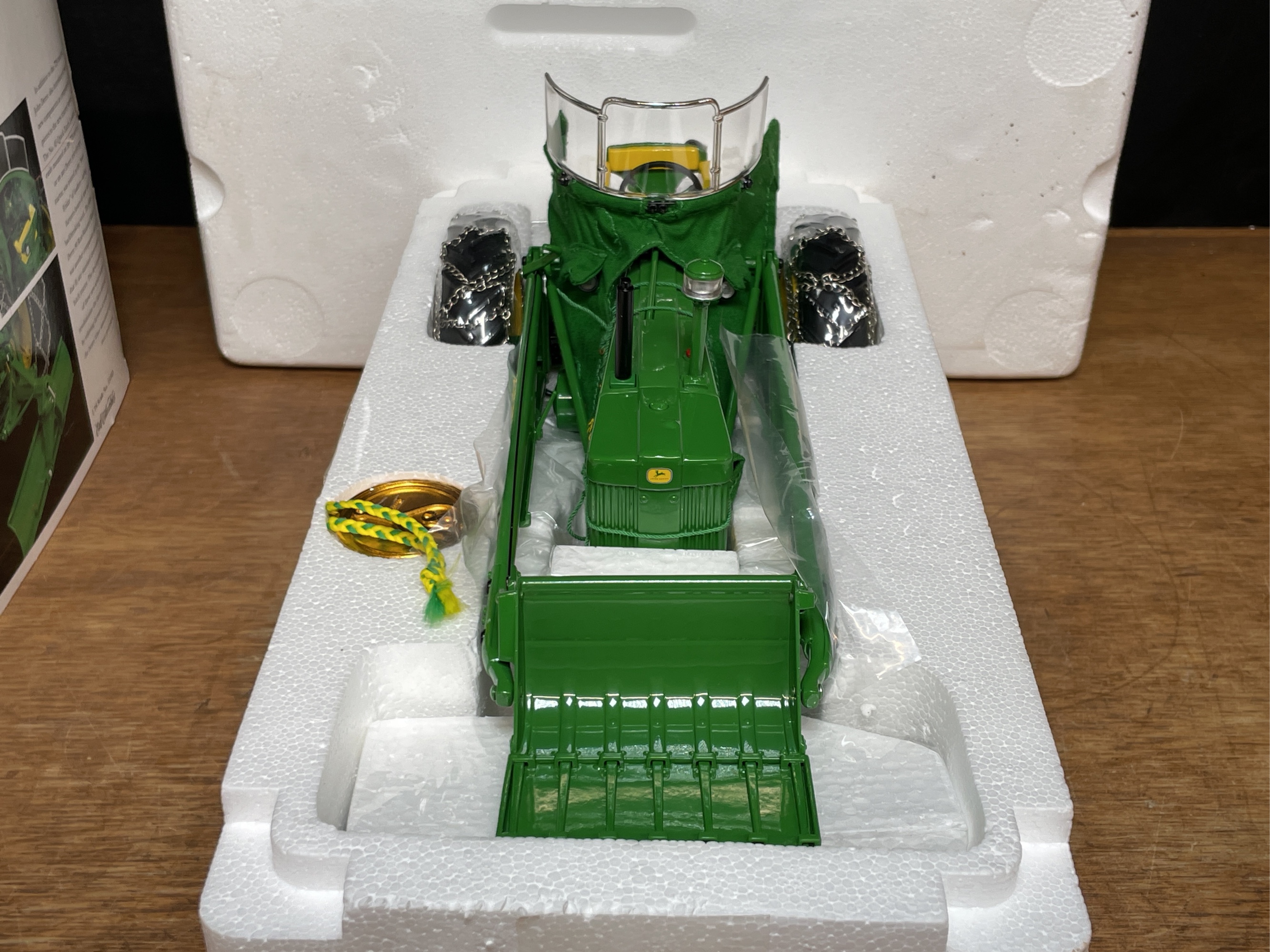 Lot image 4