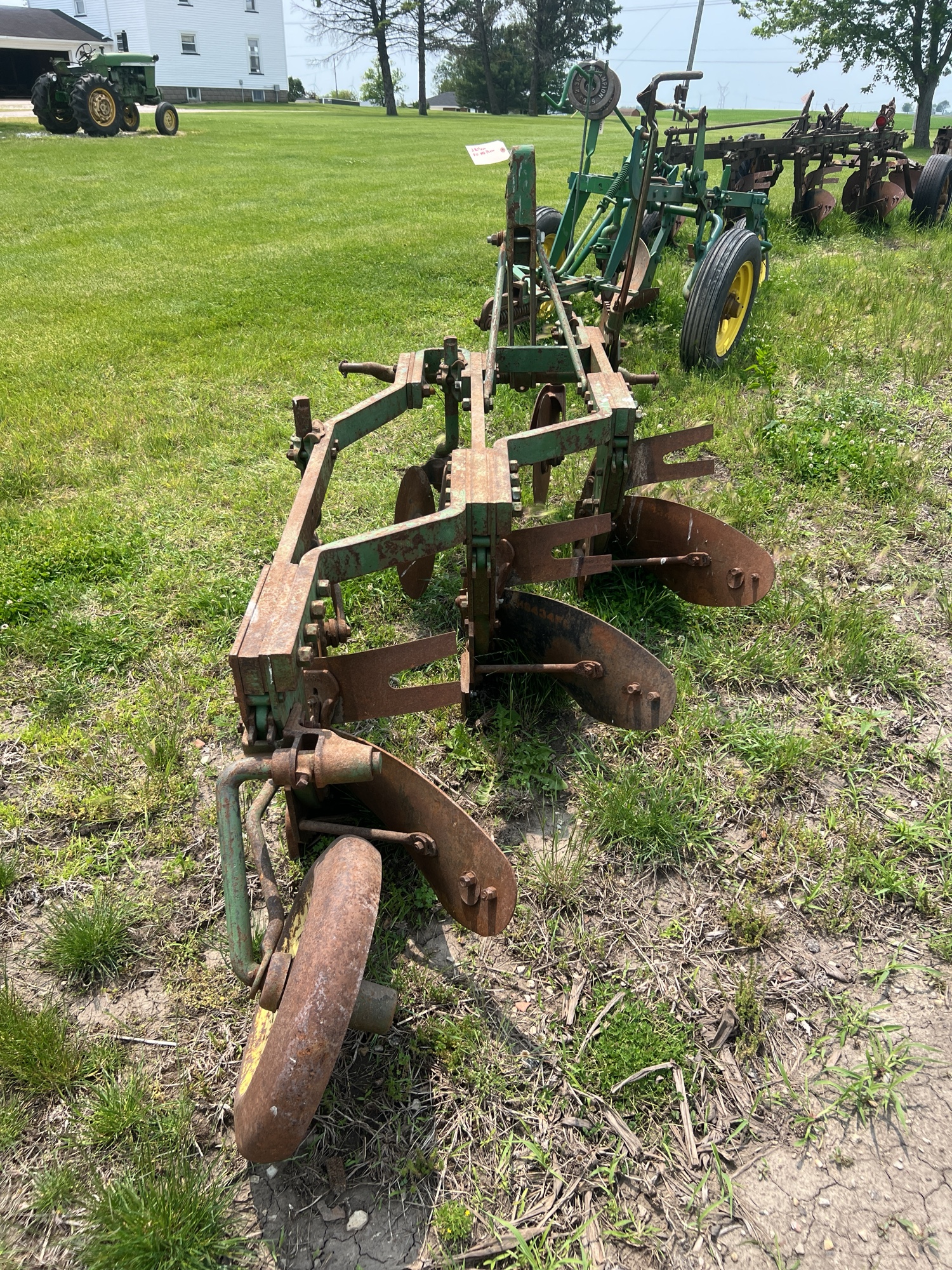 Lot image 3