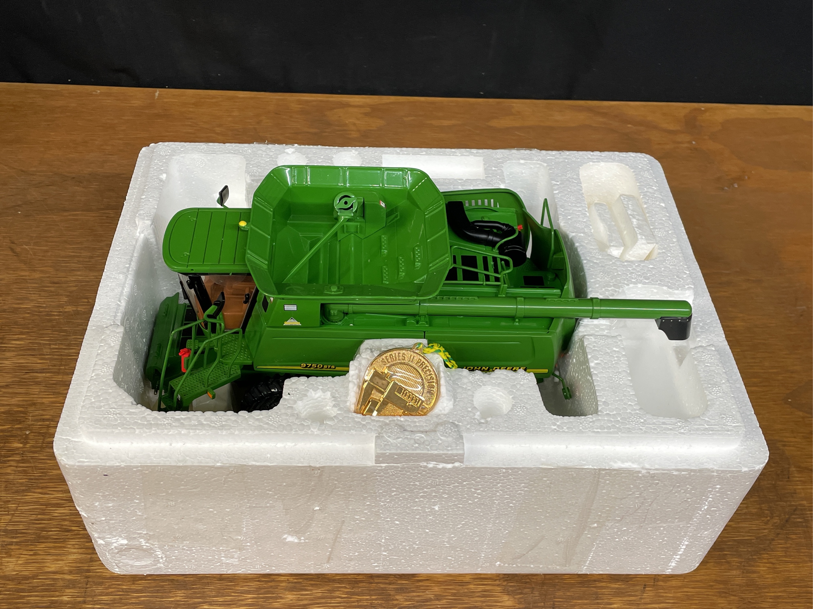 Lot image 3