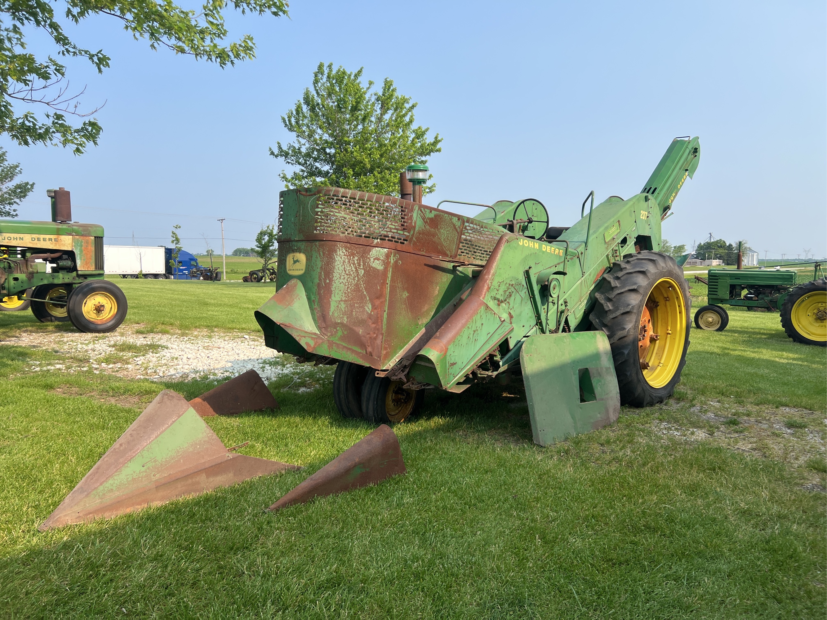Lot image 1