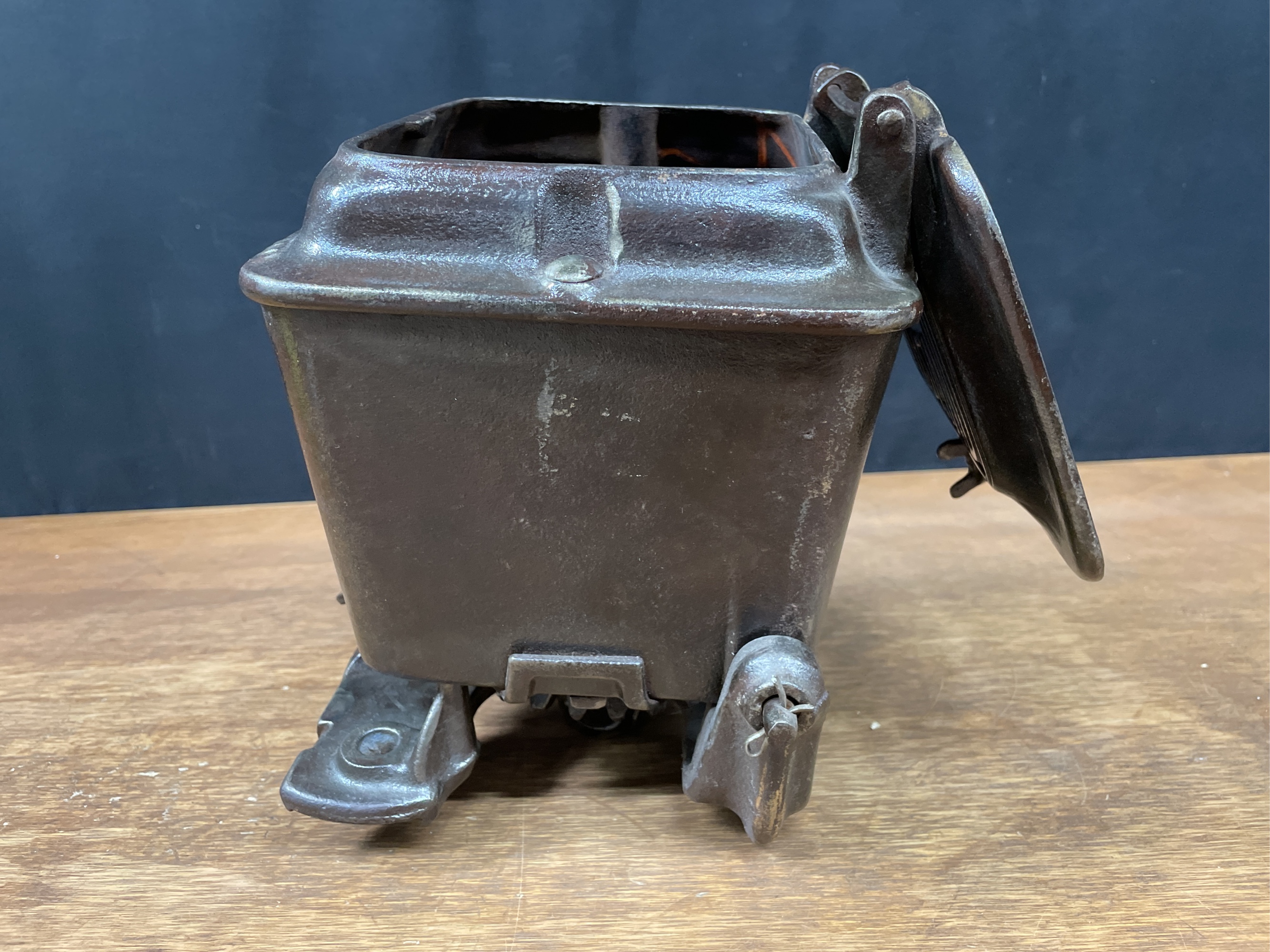 Lot image 12