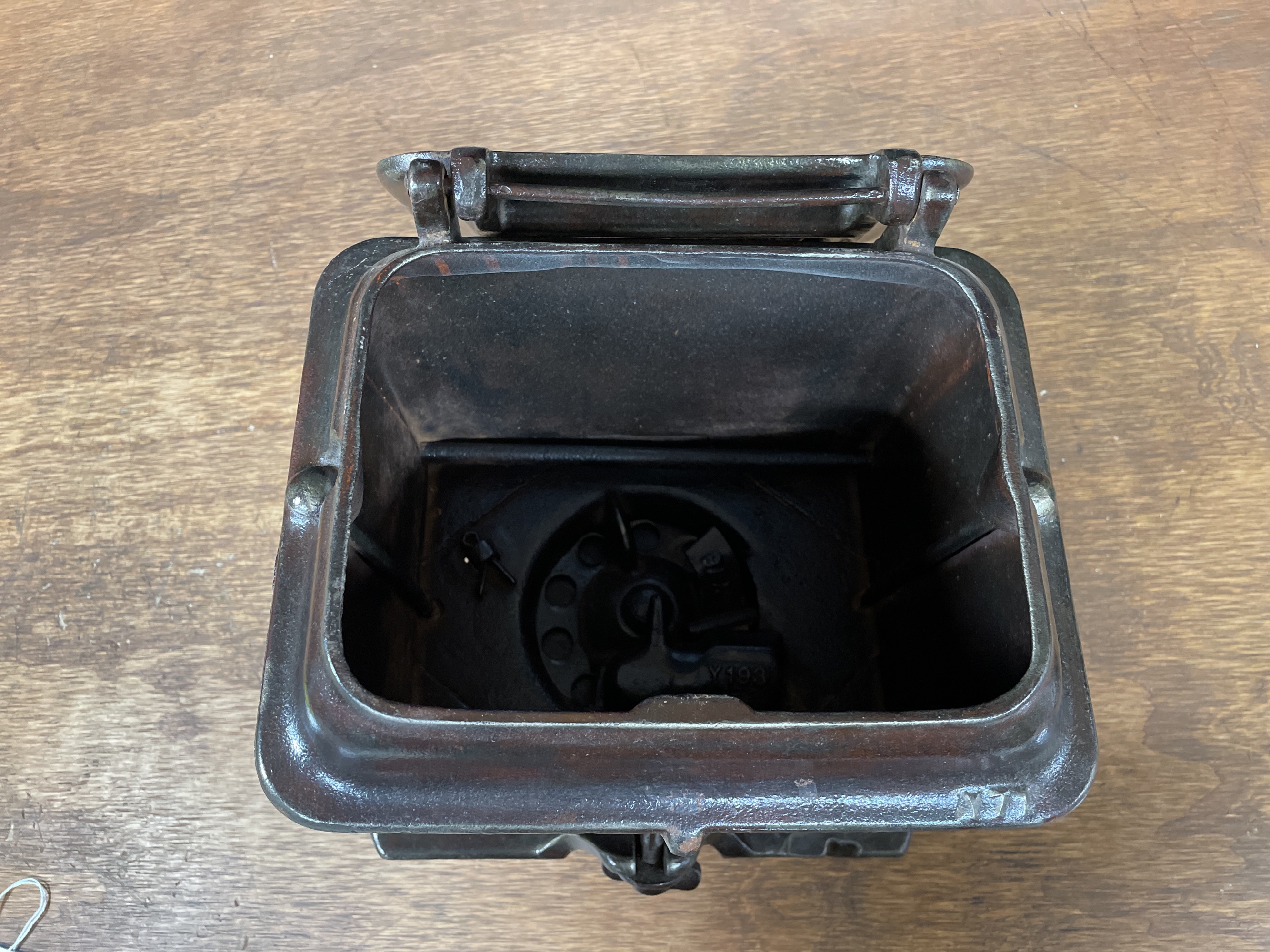 Lot image 10