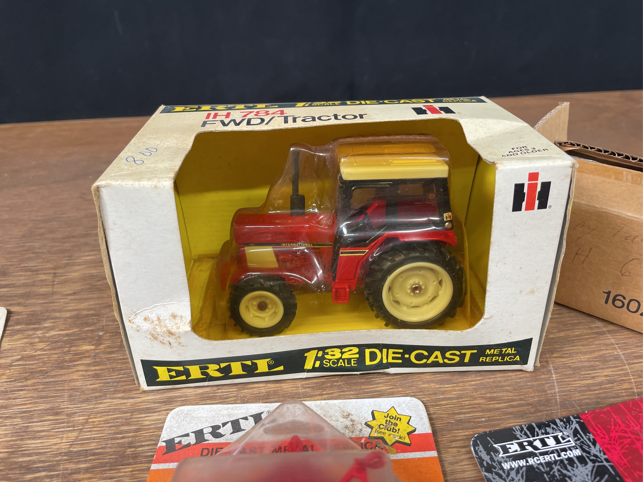 Lot image 8