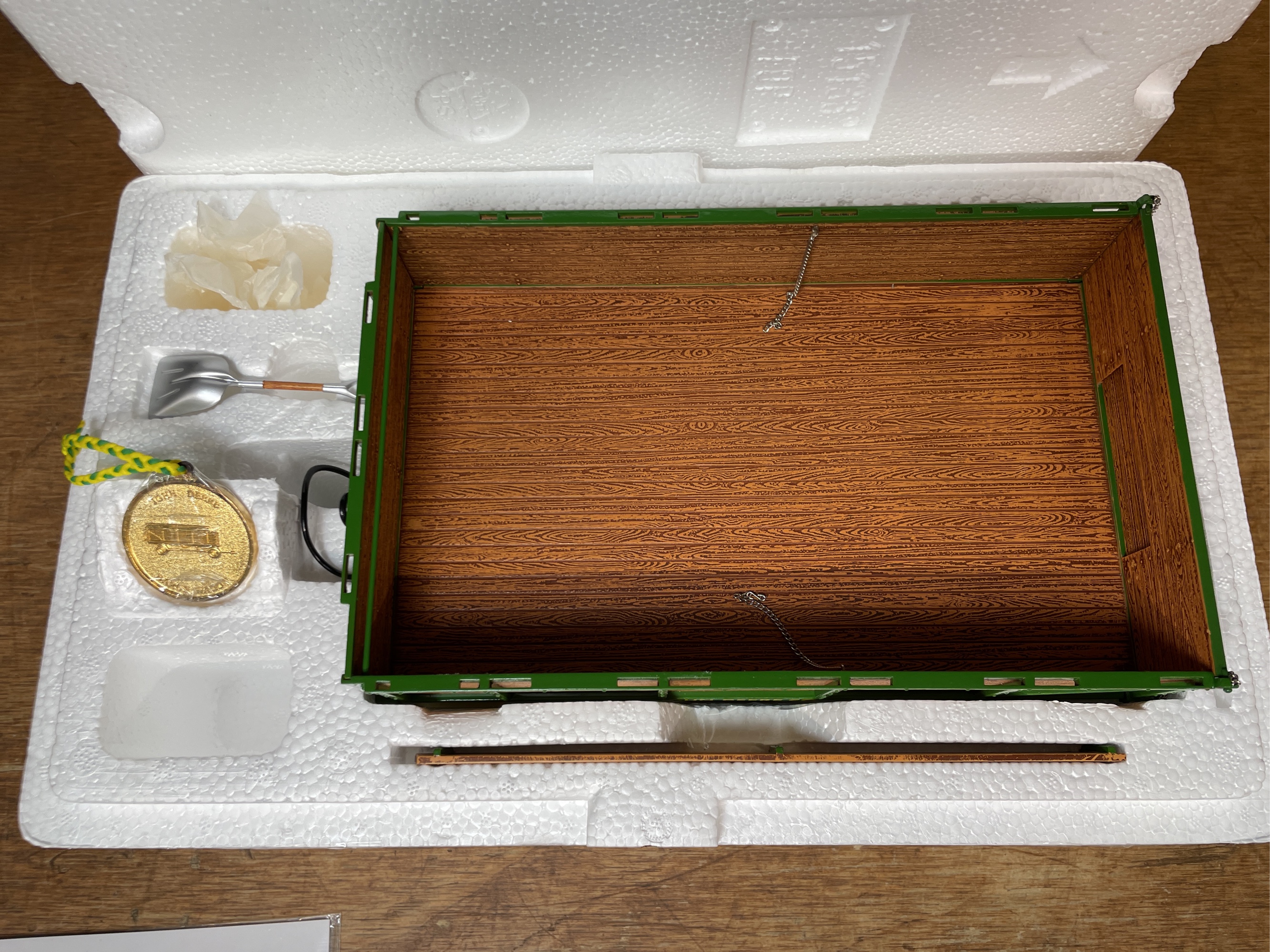 Lot image 4