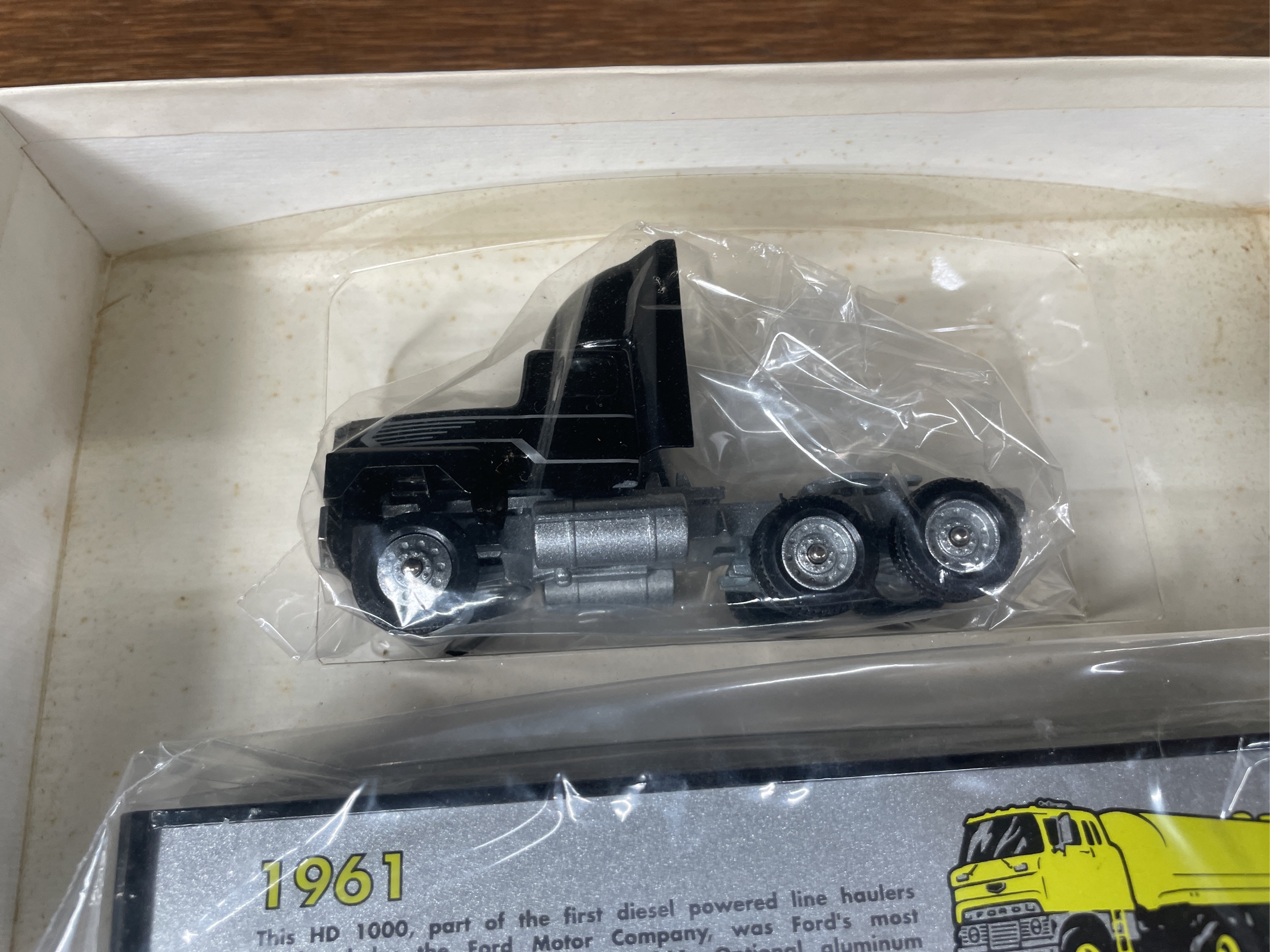 Lot image 6