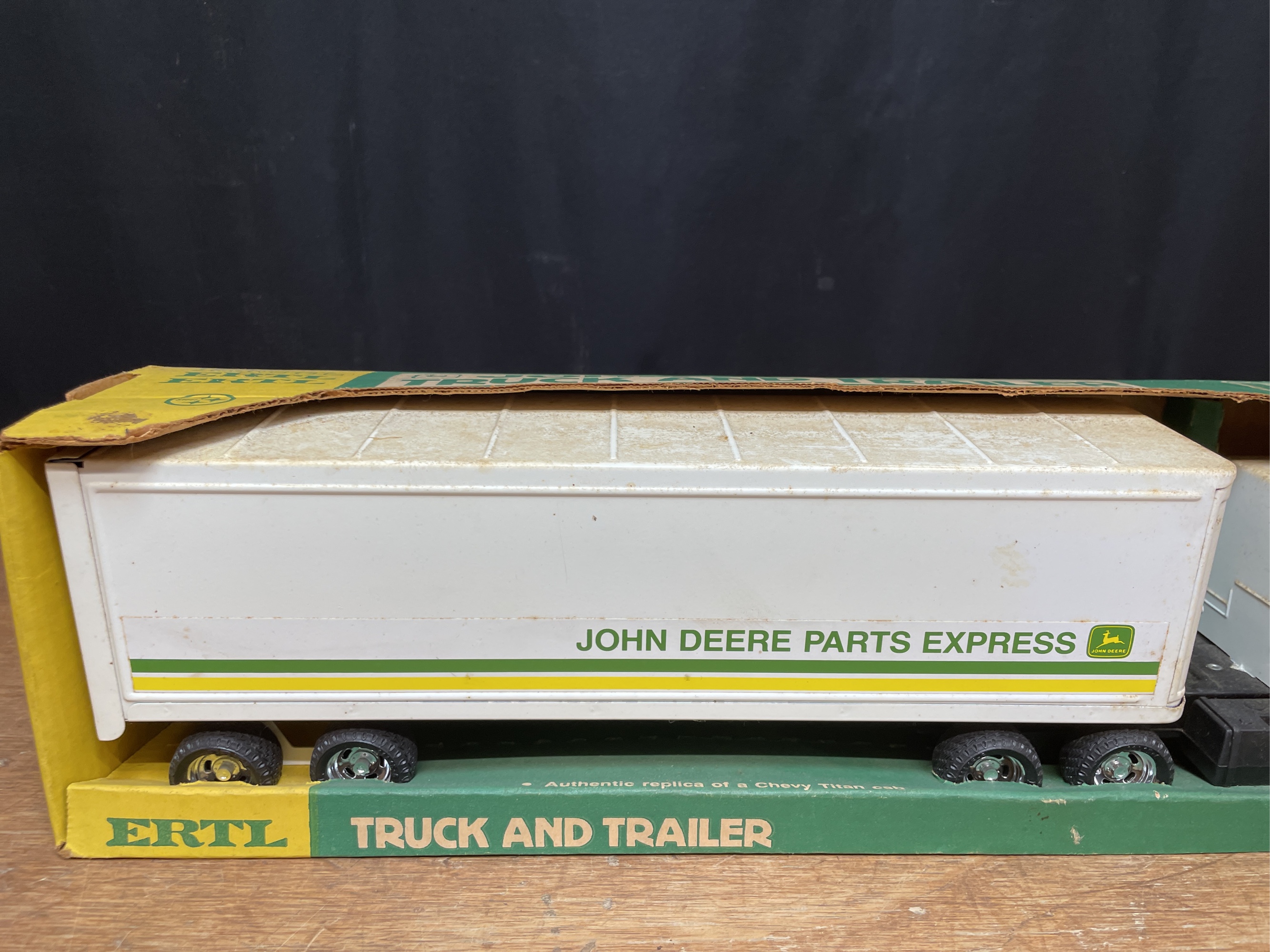 Lot image 3