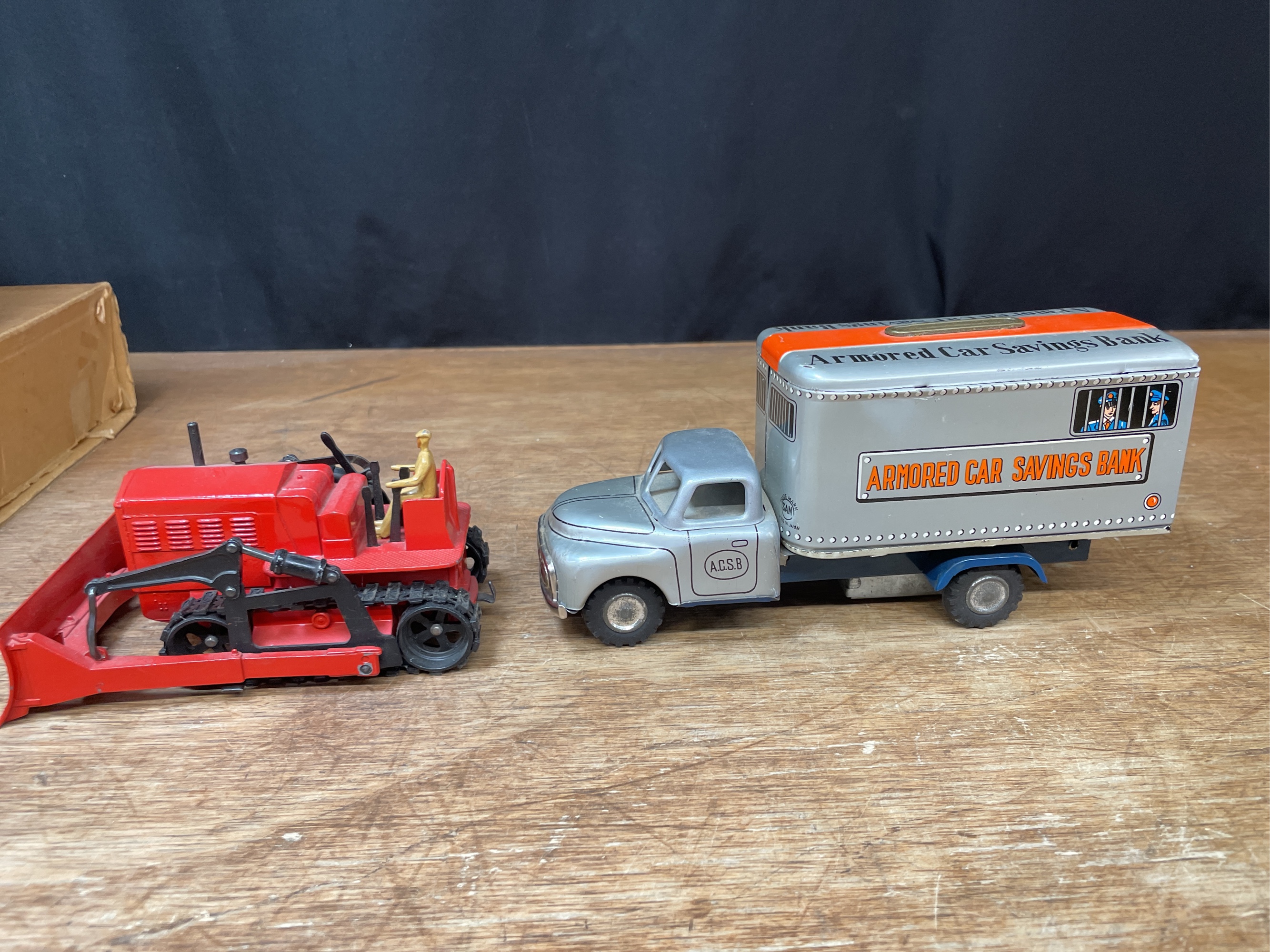 Lot image 4