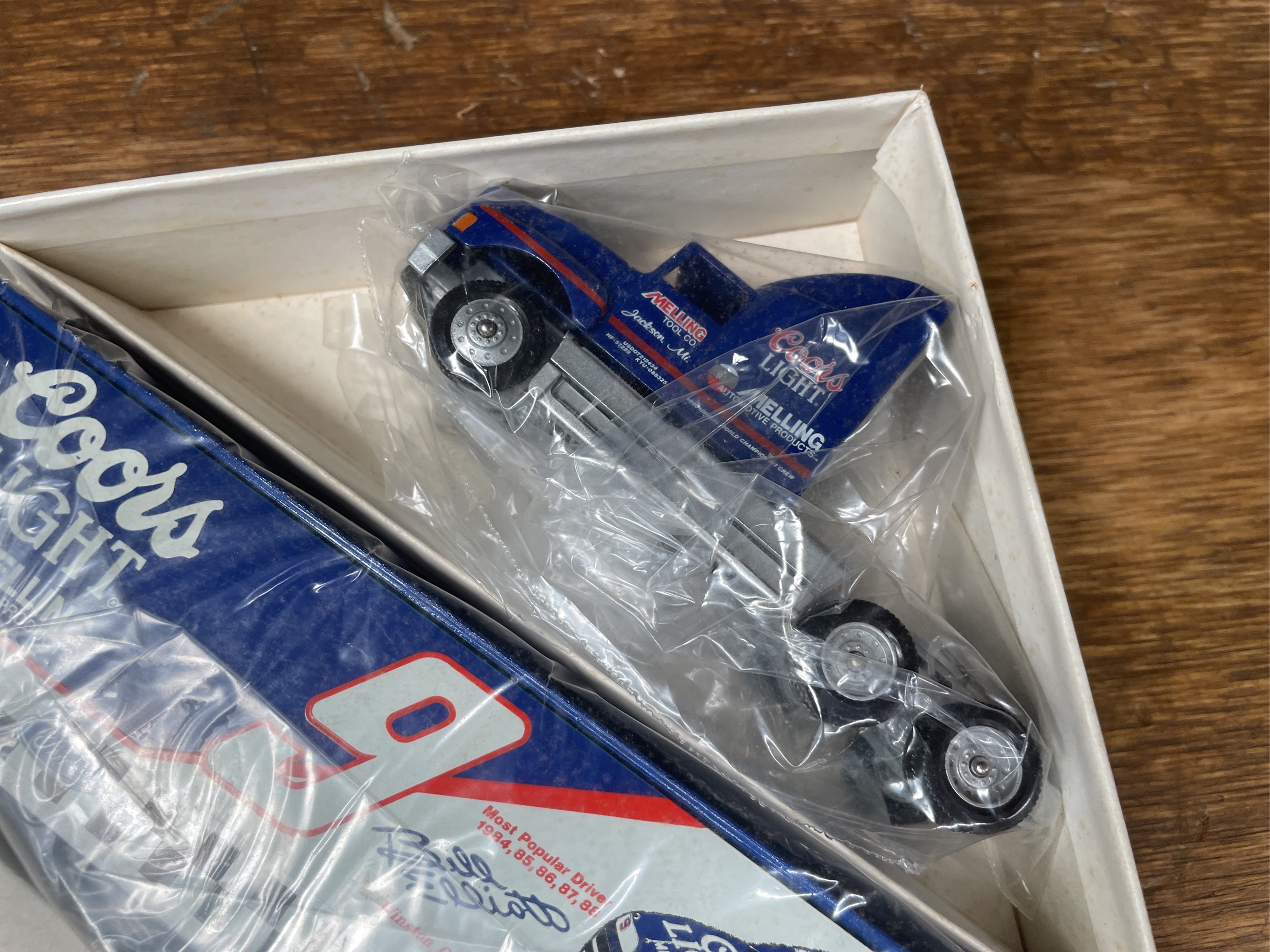 Lot image 3