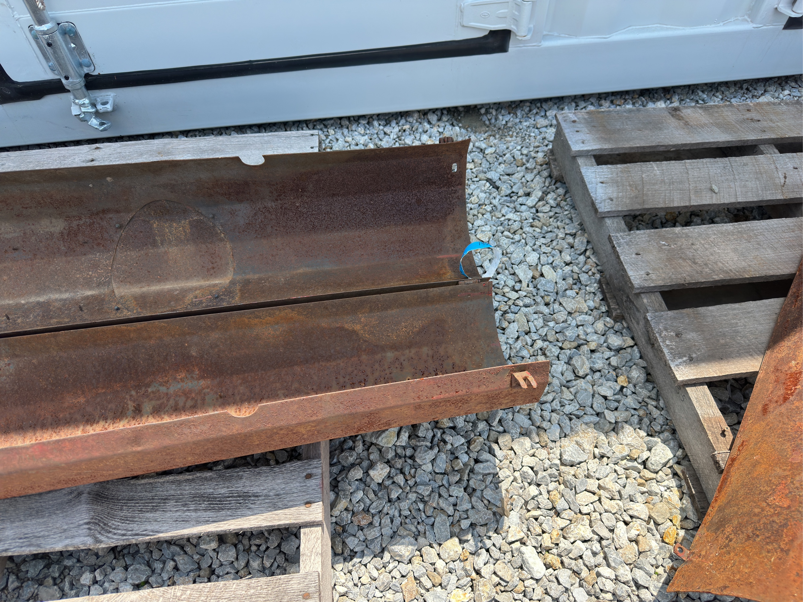 Lot image 2