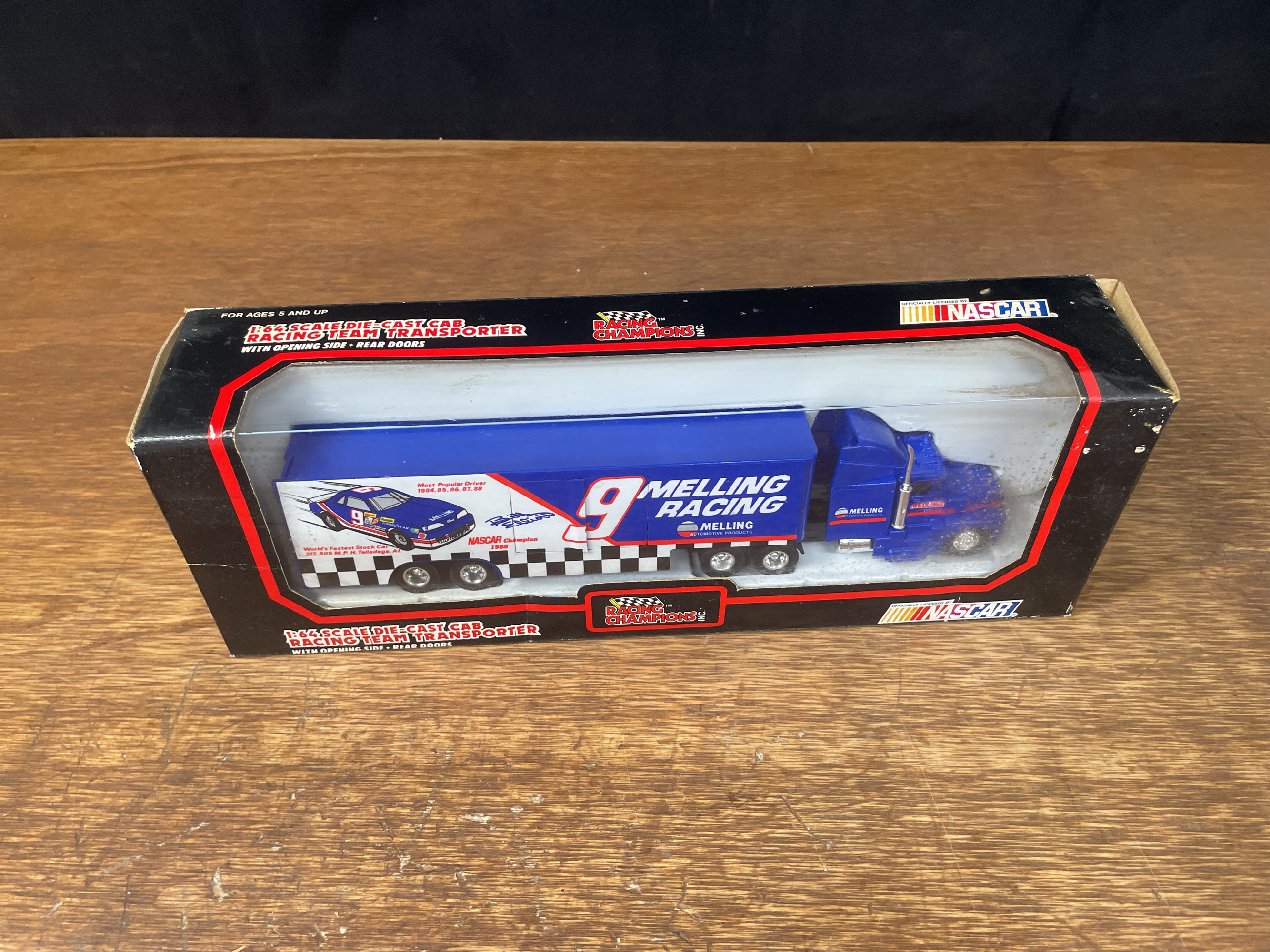 Lot image 10