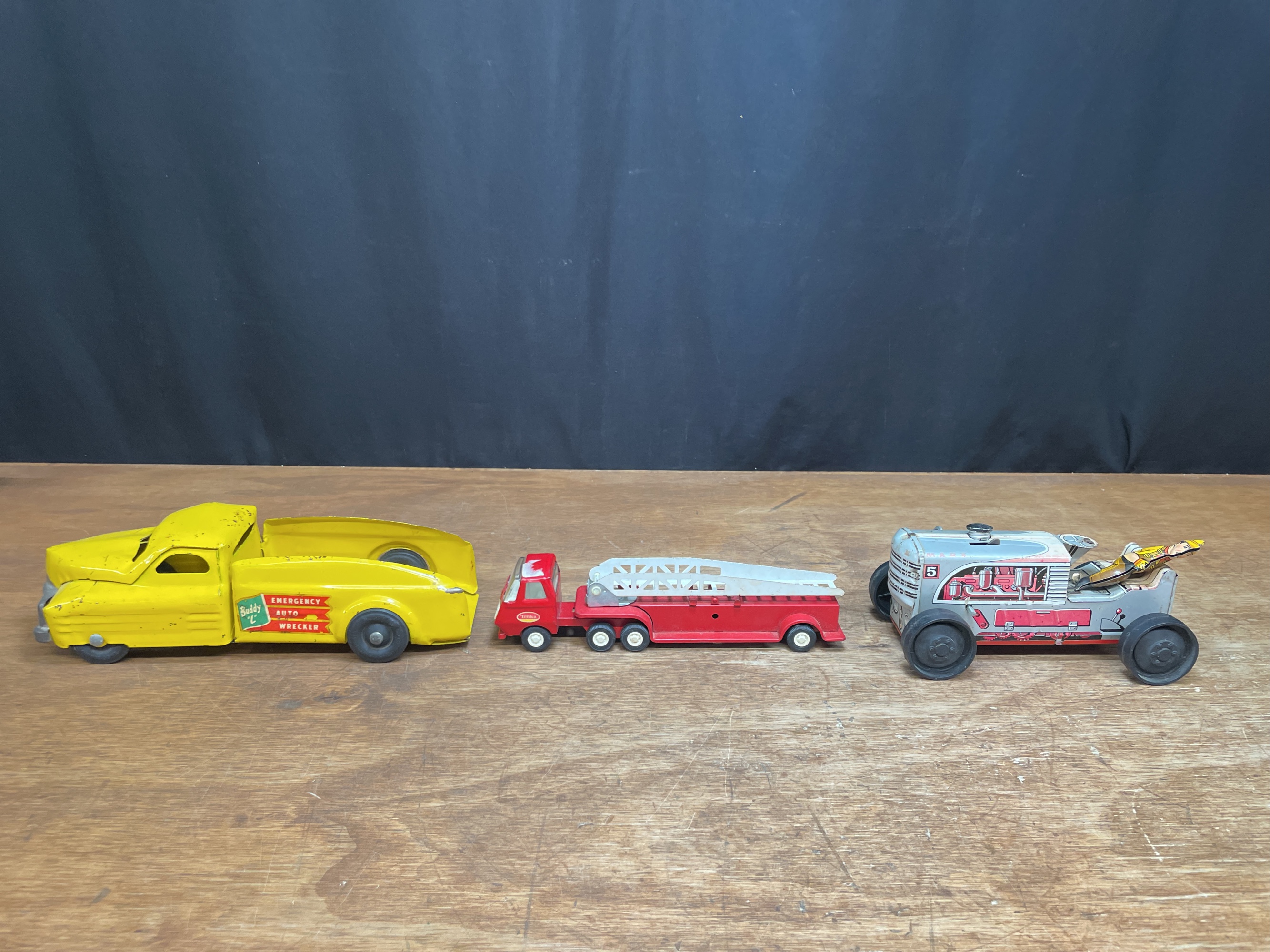 Lot image 2