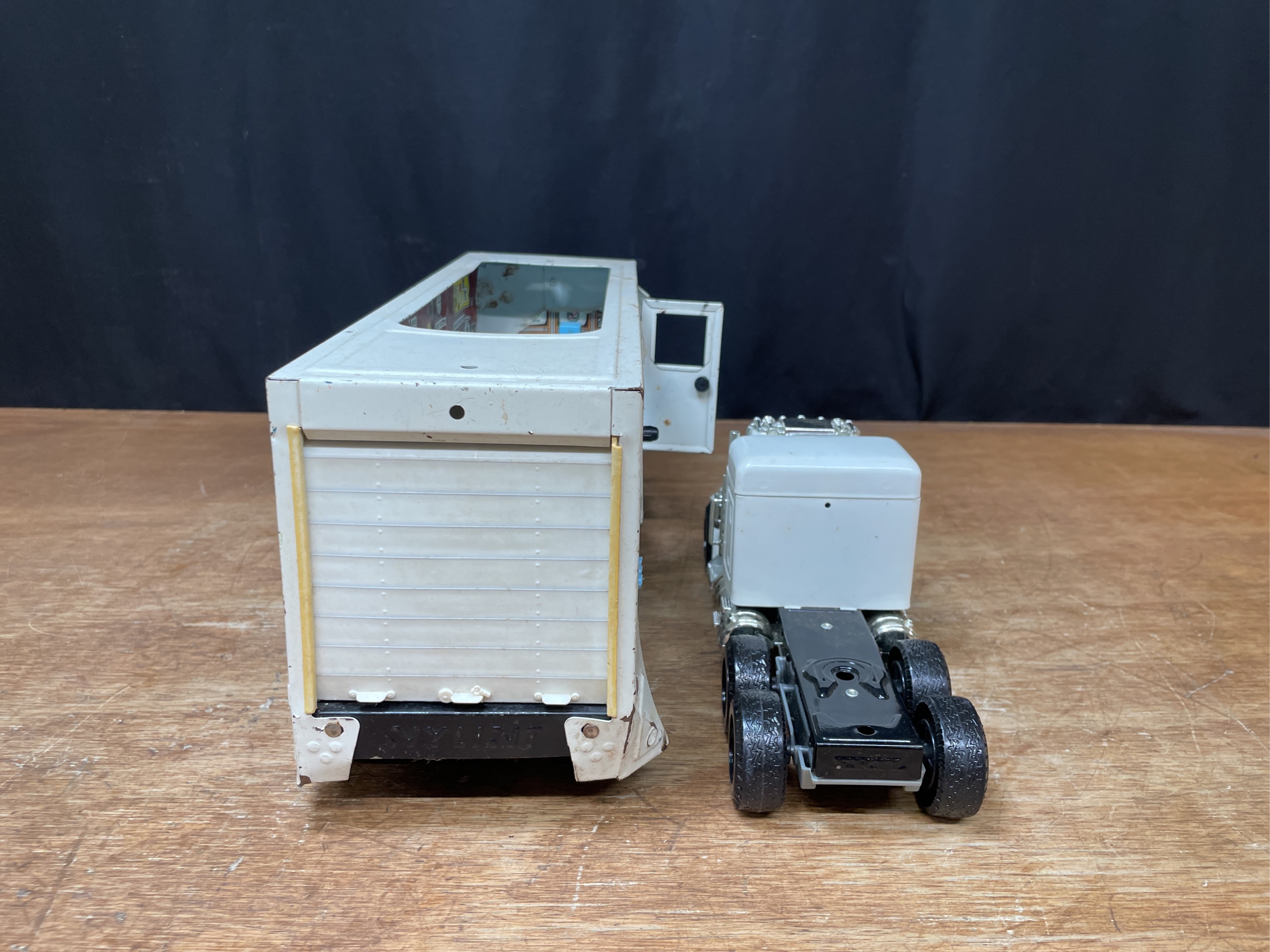 Lot image 3