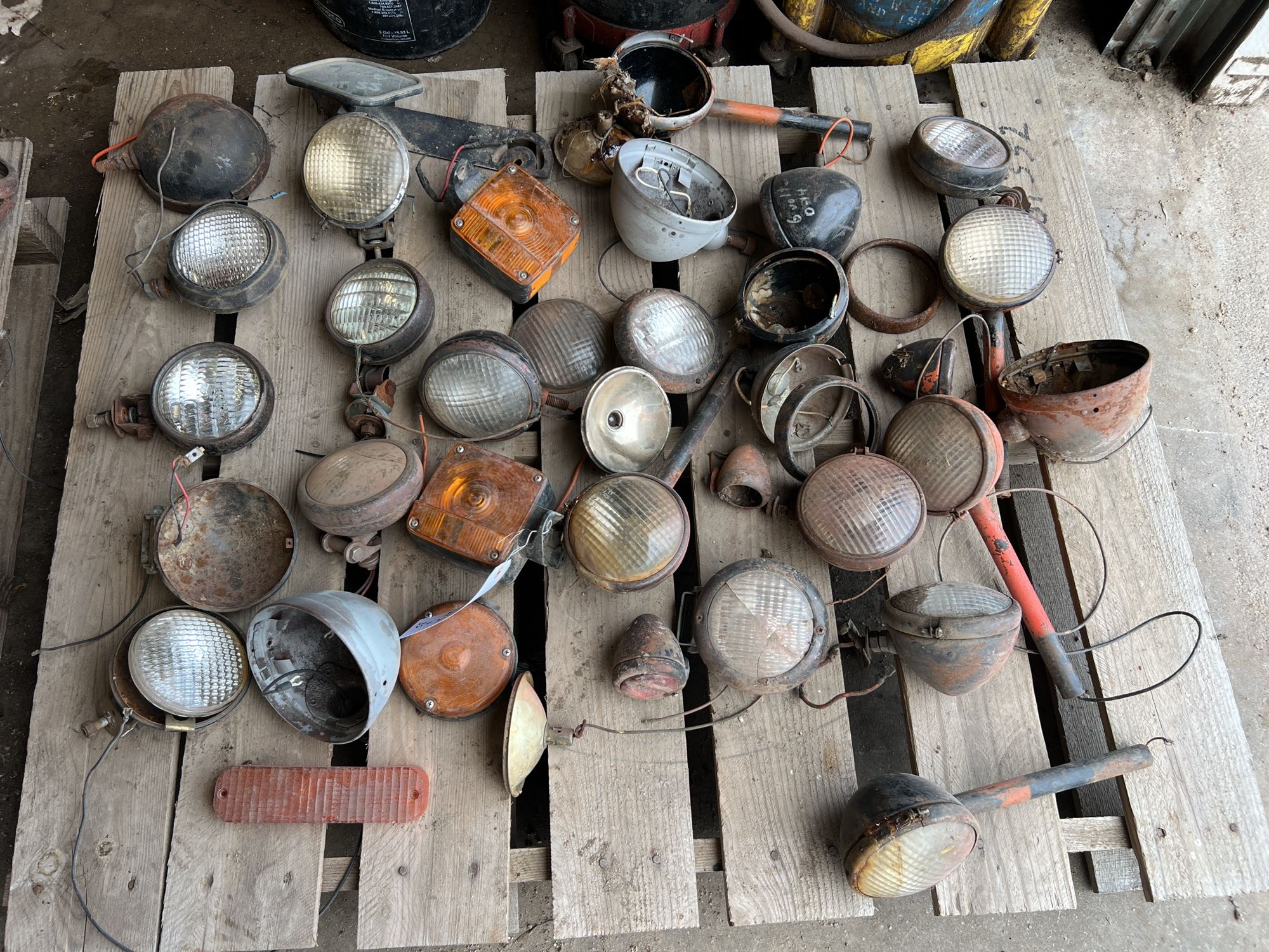 Lot image 1