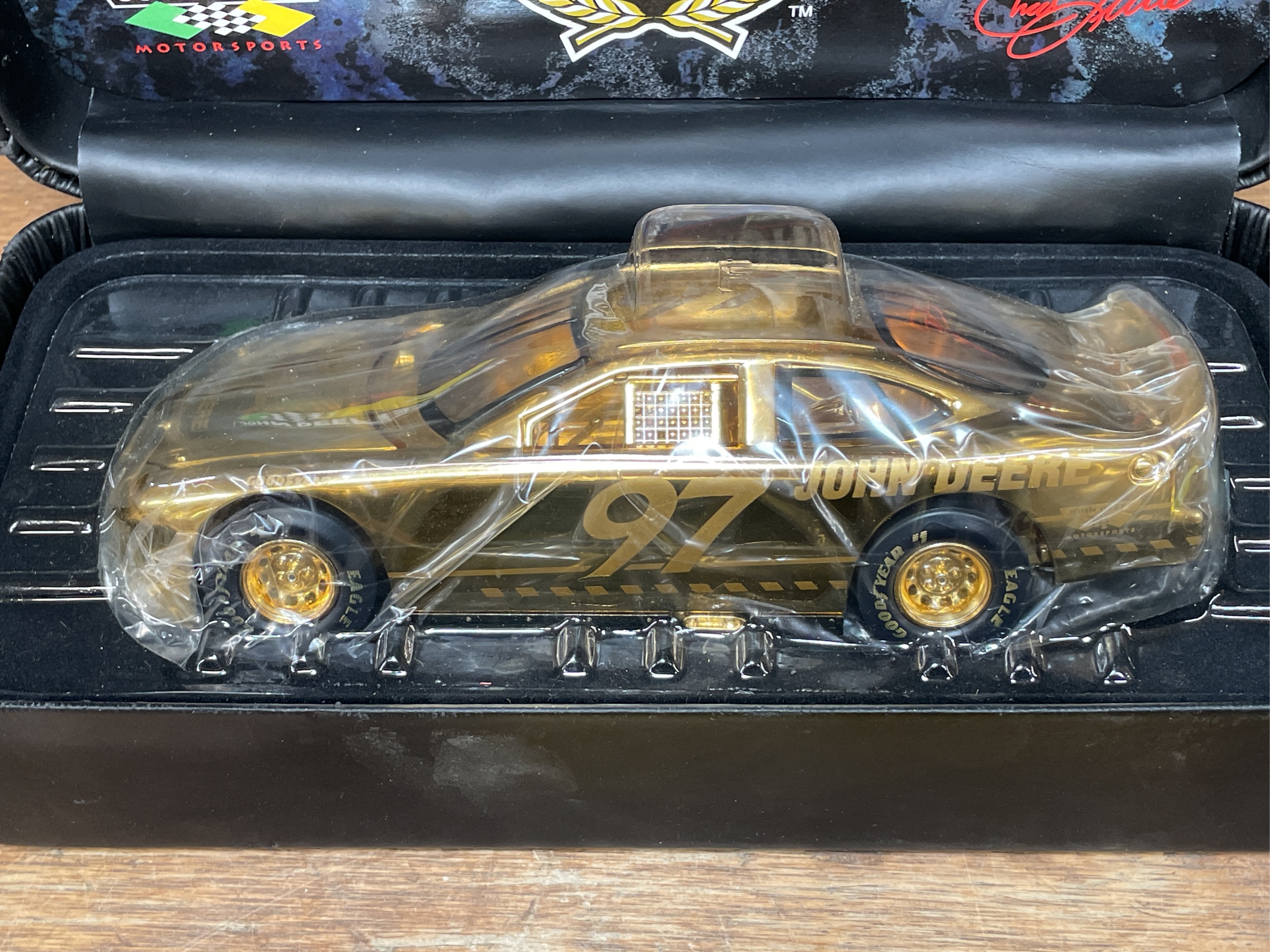 Lot image 3