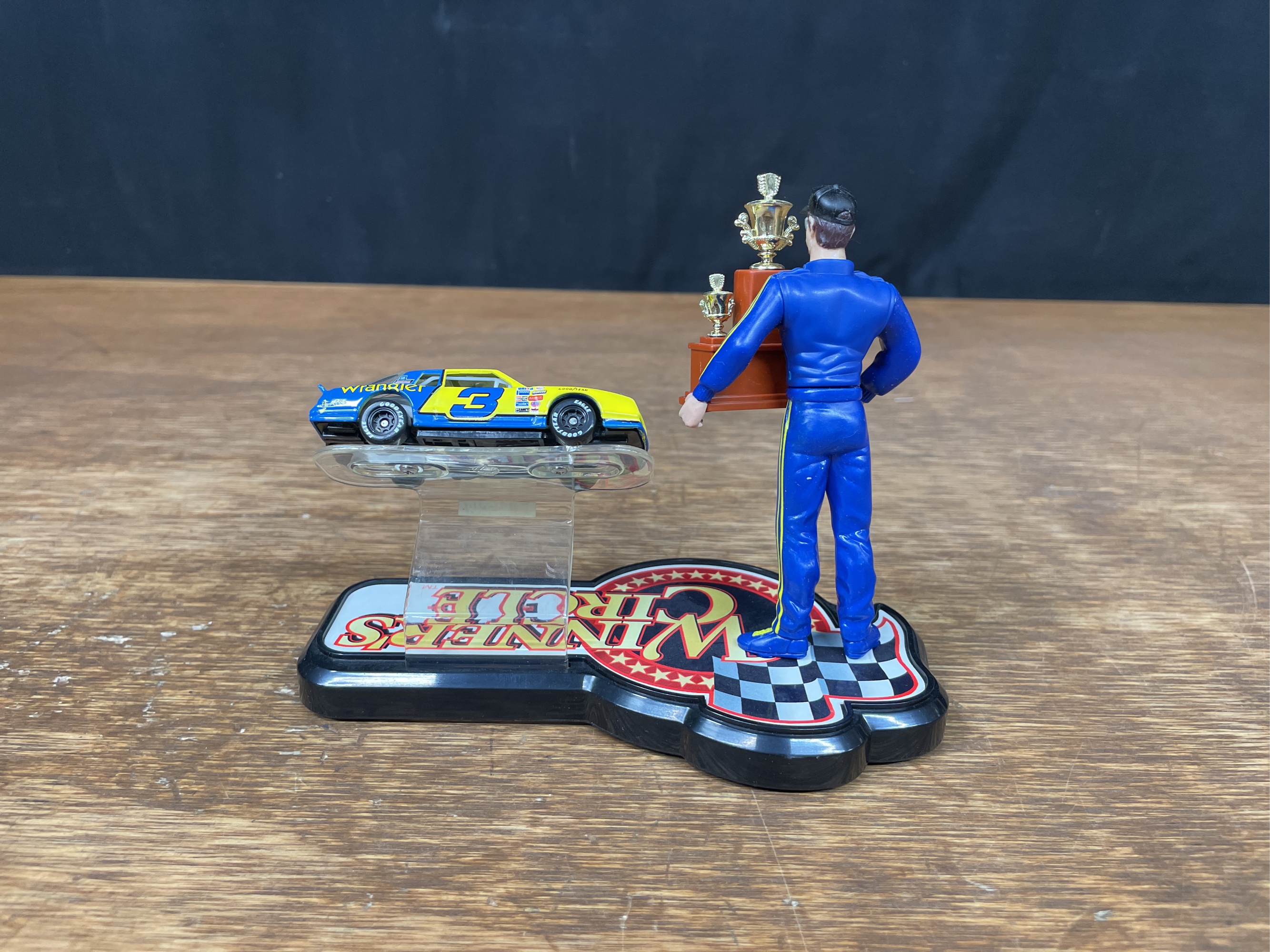 Lot image 30