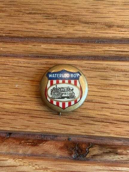 Waterloo Boy Tractor Button image
