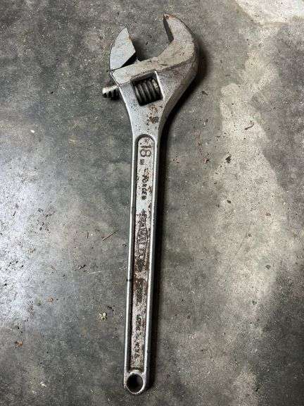 18” Crescent Wrench