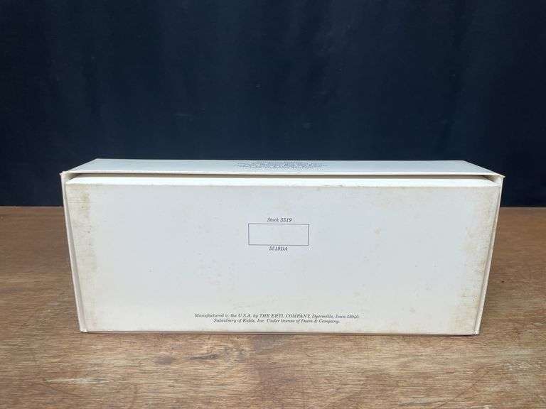 1987 John Deere 150th Anniversary Desk Set NIB Ertl