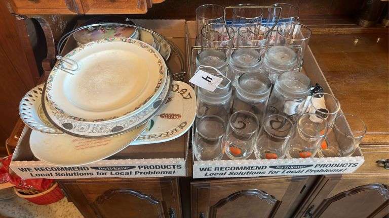 Assorted Glassware