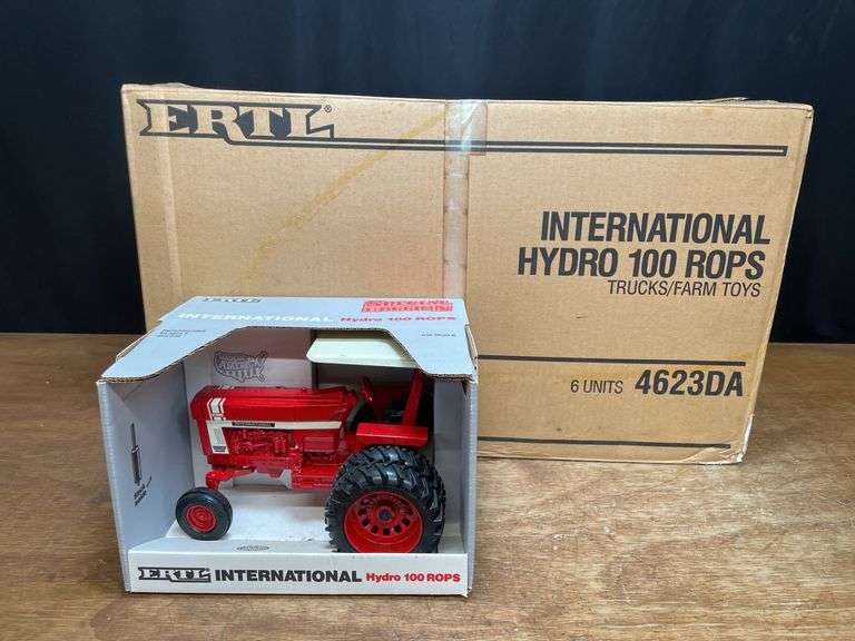 (6) 1/16 IH Hydro 100 NIB Ertl image