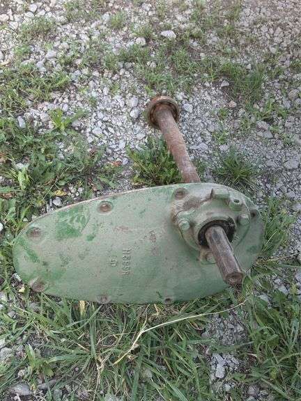 John Deere Model H PTO image