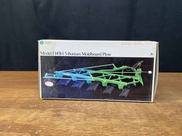 1/16 John Deere F145H Plow Precision Ertl