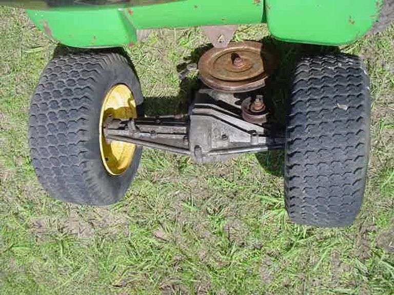 1976 John Deere 100 Round Fender