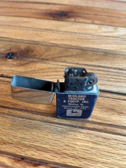 John Deere Lighter