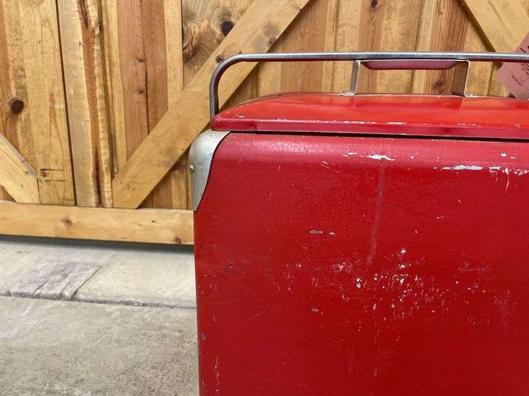 Red Cooler