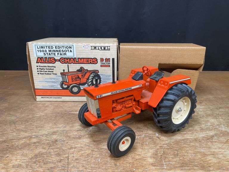 1/16 AC D21 1988 MN State Fair NIB Ertl image
