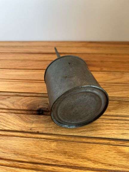 (3) Oil Cans