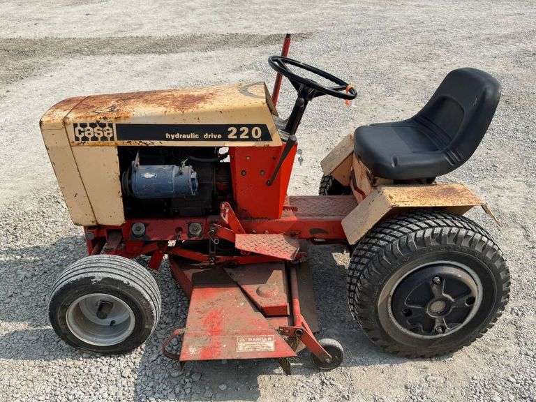 1974 J.I. Case 220